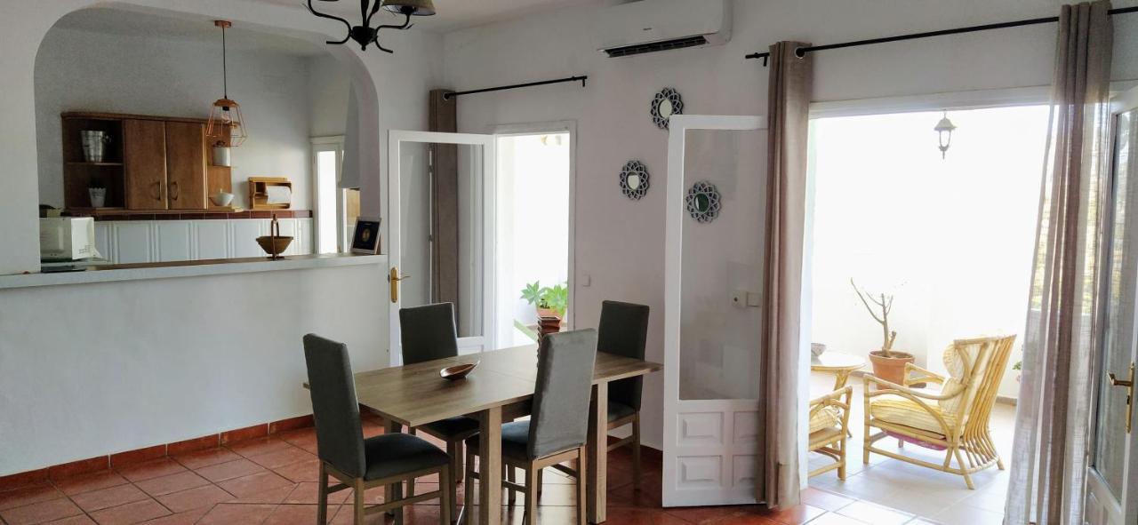 La Casa De Villena Фригиляна Екстериор снимка